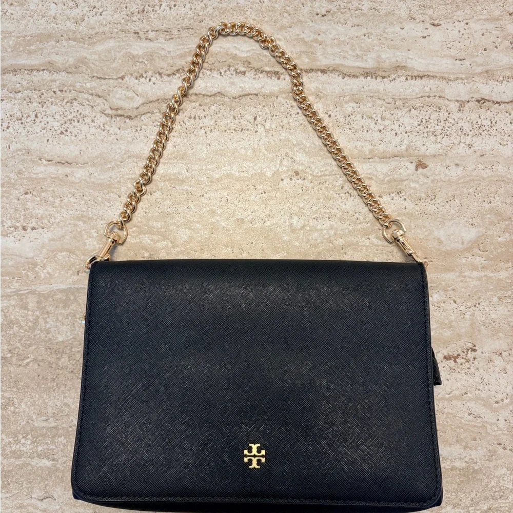 Tory Burch Emerson Black Saffiano Leather Bag with Gold Chain Strap - Picture 2 of 12